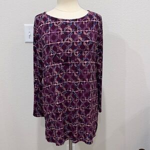 Chico's Travelers Purple and Blue Geometric Top Sz Large 12/14